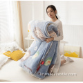 킹 사이즈 플란넬 프린트 Alternative Quilted Comforter